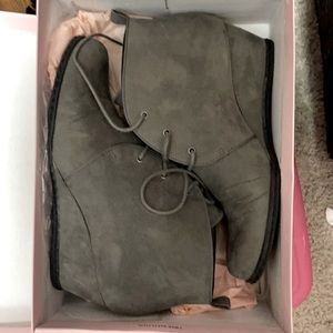 Franco Sarto wedge boots